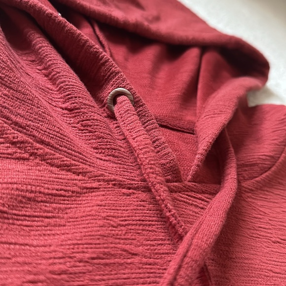 red hoodie - Picture 4 of 7